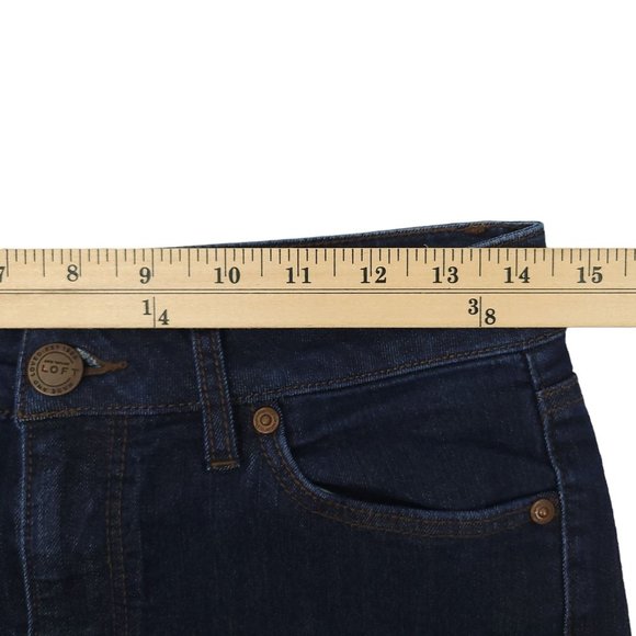 Ann Taylor Loft Curvy Skinny Denim Jeans Size 26 / 2 Low Rise Dark Wash - Picture 3 of 11
